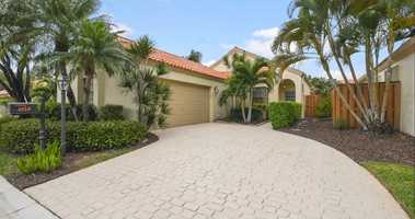 Free download 2519 La Cristal Circle | Palm Beach Gardens, FL video and edit with RedcoolMedia movie maker MovieStudio video editor online and AudioStudio audio editor onlin