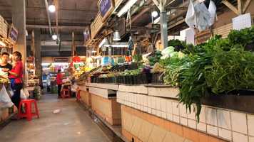 Free download Banzaan Fresh Market, Patong, Phuket, Thailand. video and edit with RedcoolMedia movie maker MovieStudio video editor online and AudioStudio audio editor onlin