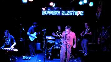 Free download GREAT BIG HOUSE (live: Bowery Electric, NYC) video and edit with RedcoolMedia movie maker MovieStudio video editor online and AudioStudio audio editor onlin