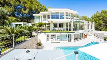 Free download Stunning newly renovated contemporary villa with golf and Palma views Palma - Palma ( # 20308) video and edit with RedcoolMedia movie maker MovieStudio video editor online and AudioStudio audio editor onlin