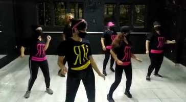 Free download The Git Up Dance Performed by Brazilian Dance extraordinaire Rose Rhythms video and edit with RedcoolMedia movie maker MovieStudio video editor online and AudioStudio audio editor onlin